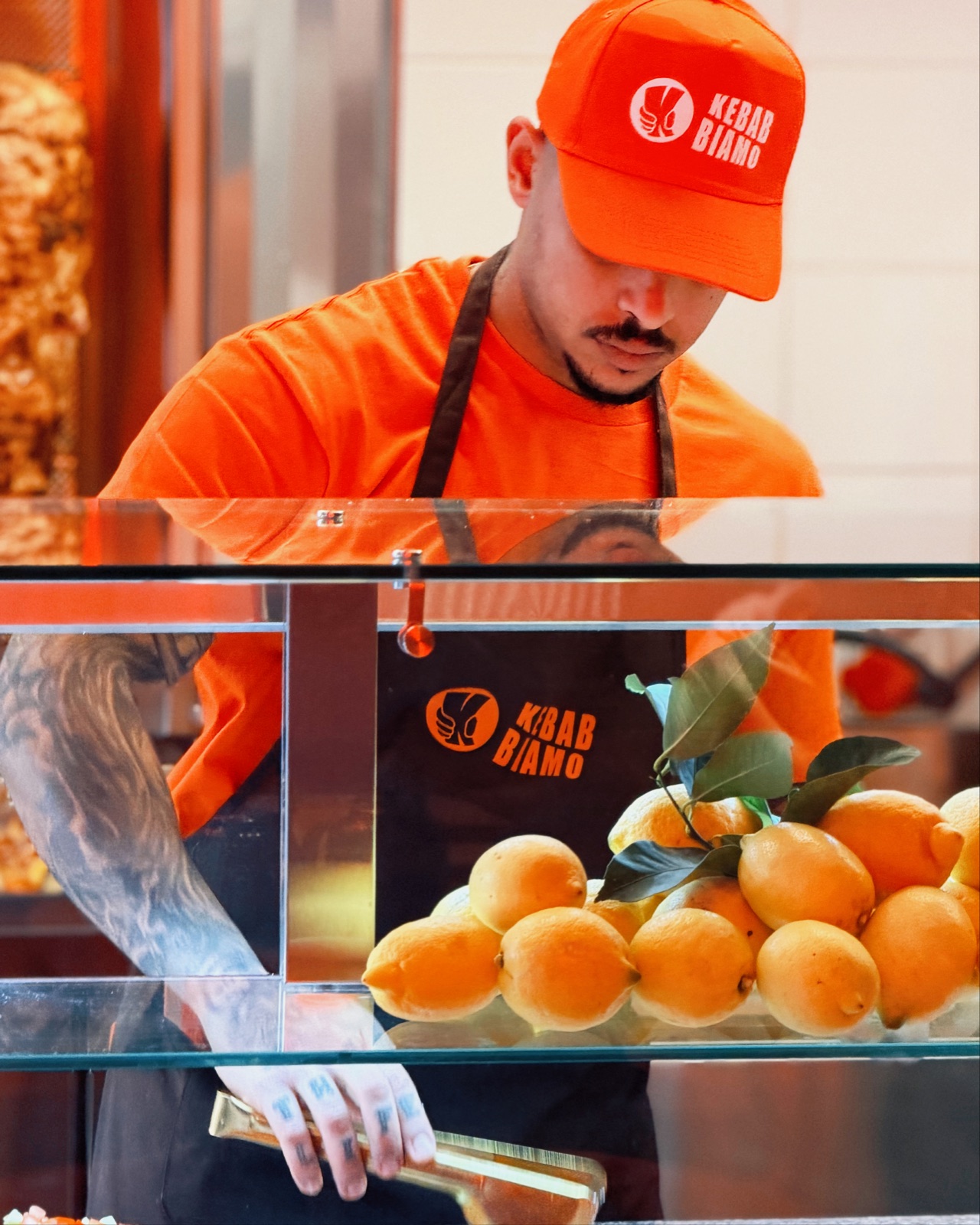 Preparazione al banco KEBABBIAMO